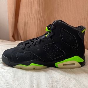 Jordan Retro 6  “ electric green “